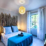 Agreable Maison Au Pied Du Chateau