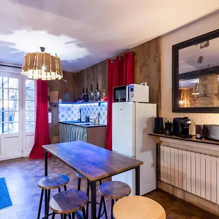 בית נופש Agreable Maison Au Pied Du Chateau *