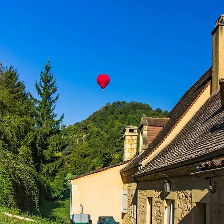 Vakantiehuis Agreable Maison Au Pied Du Chateau